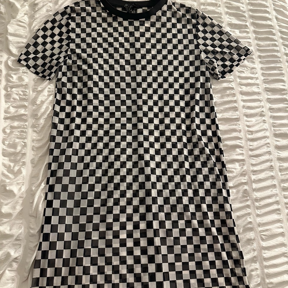 Forever 21 Checkered Black and White Sheer Long T-Shirt